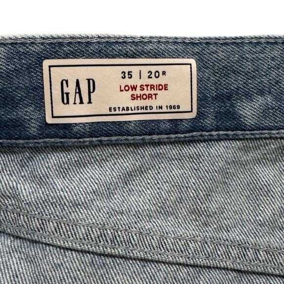 GAP Womens 35 20R Medium Wash Cut-Off Low Stride Rise Jean Shorts raw hem - Picture 5 of 5